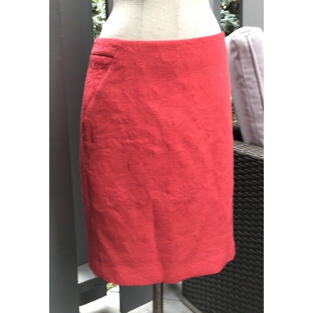 The Limited Skirt Coral Size 4 Pencil Above Knee Jaquard Textured